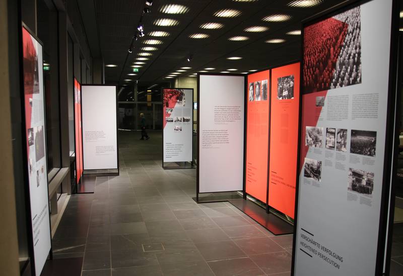 Blick in die Ausstellung vor der Eröffnung © Ständige Konferenz